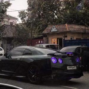 日韩少妇巨乳做爰
